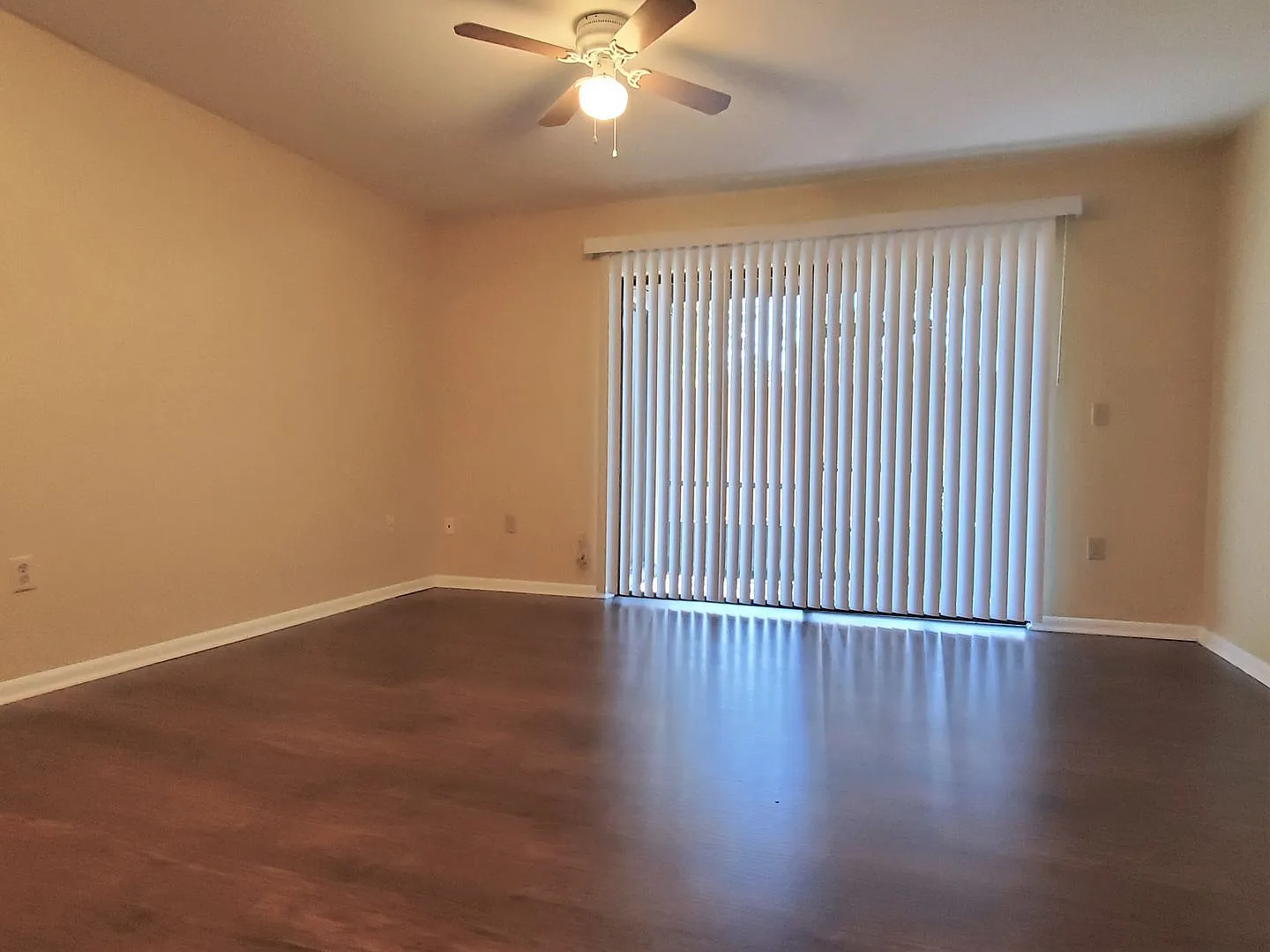 For Rent, 2 Bed 1.5 Bath Condo — Photo 2