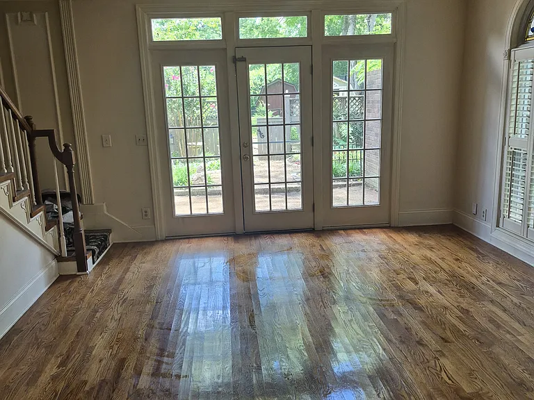 3418 Belmont Blvd — Photo 4