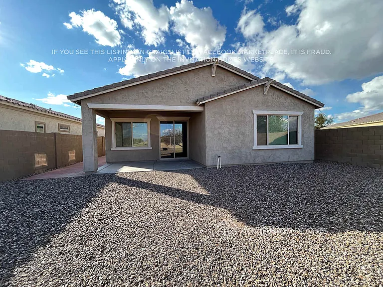 993 S 200th Ln — Photo 21