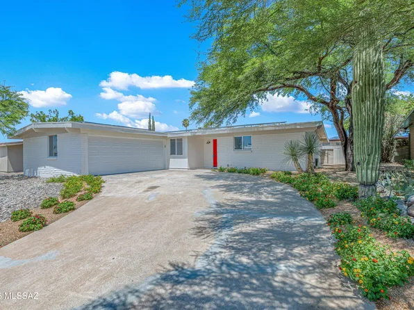 8957 E 25th St, Tucson, AZ 85710