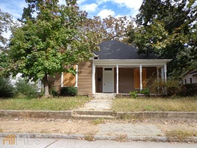 1067 White Oak Ave SW, Atlanta, GA, 30310