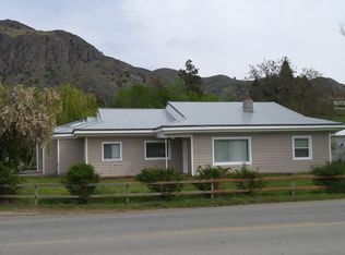 2 Airport Rd, Oroville, WA 98844