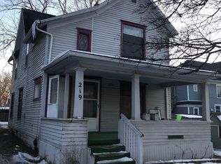 219 W Oakland Ave, Lansing, MI 48906