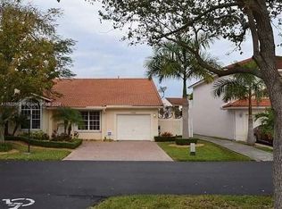 15281 SW 108th Ter, Miami, FL 33196