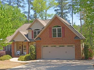 1914 Summerset Bay Dr, Cross Hill, SC 29332