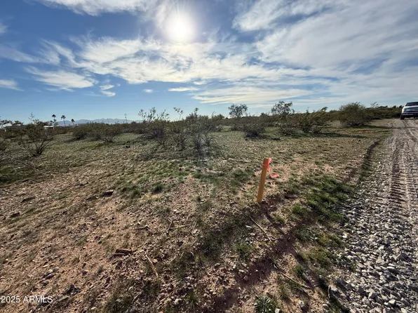 04 N 223rd Avenue #-, Wittmann, AZ 85361