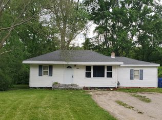 1591 Reeder Ave, Benton Harbor, MI 49022