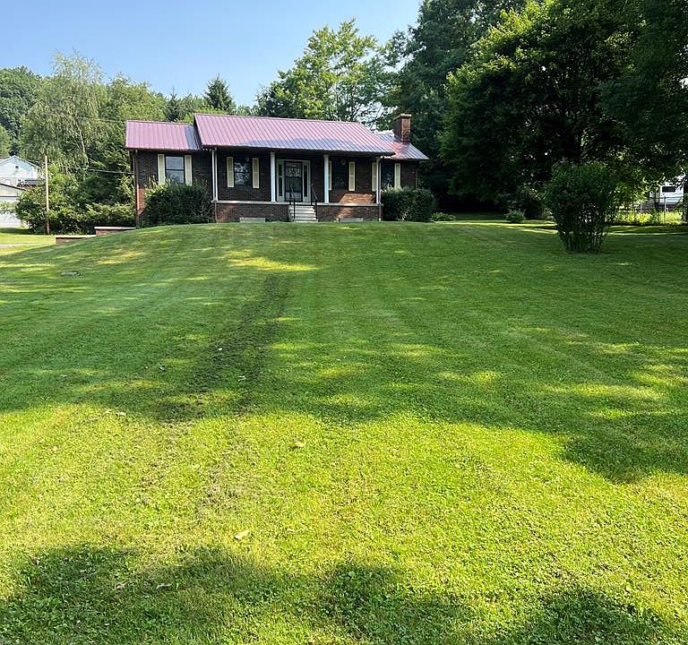 1st image of 123 Lusk Ct
