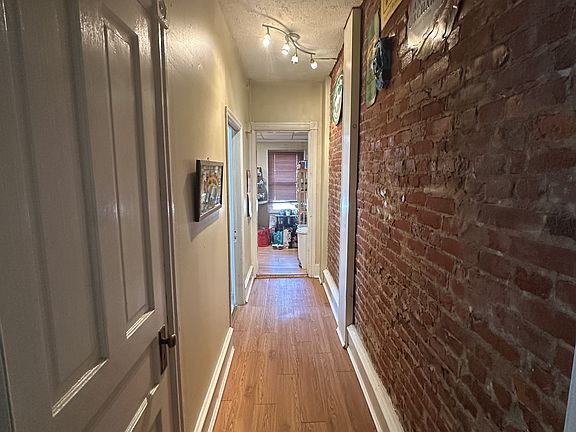 4th image of 1301 N Clayton St APT 1