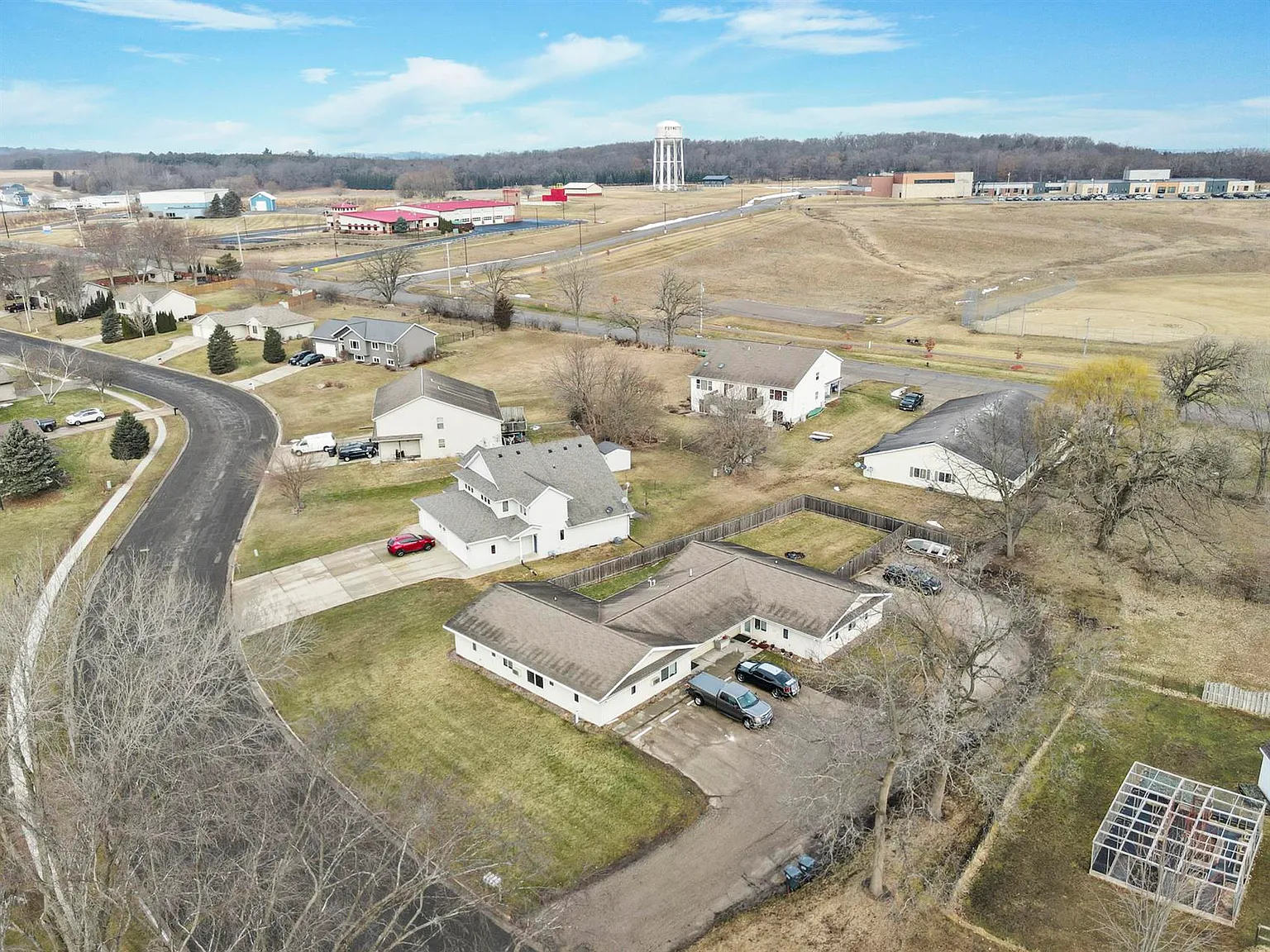 206 Colby Blvd, Poynette, WI 53955 — Photo 2