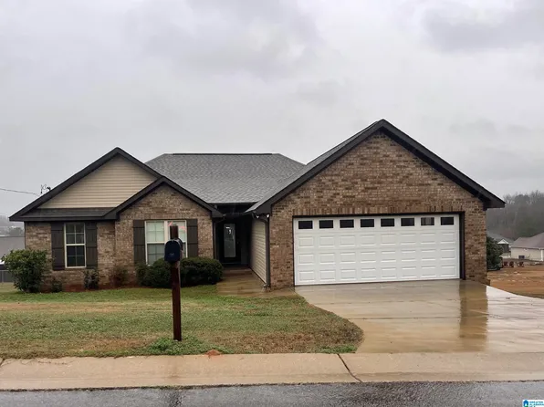 135 Sara Ln, Clanton, AL 35045