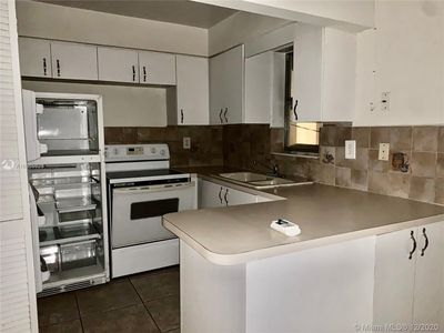 2210 Taylor St APT 205, Hollywood, FL, 33020