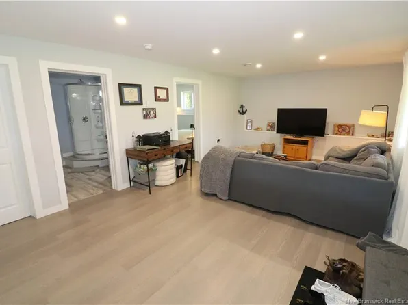 235 Whistle Rd, Grand Manan, NB E5G 1B4