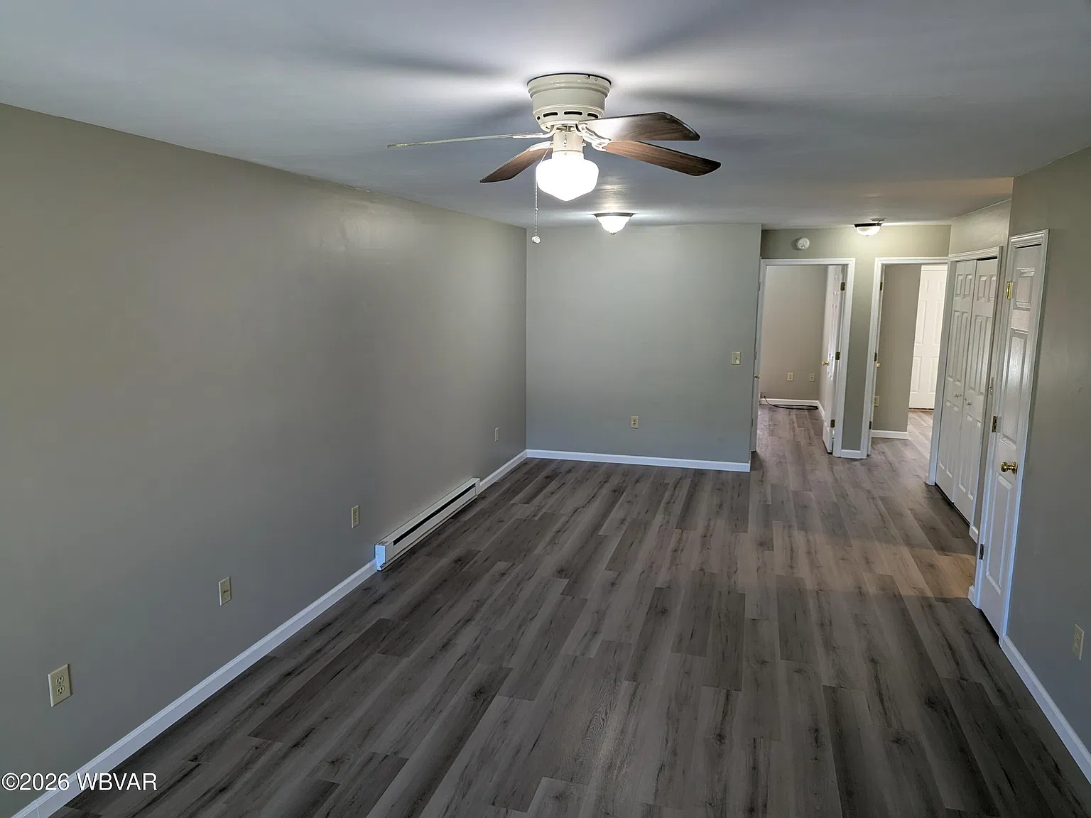 2 bed, 980 sqft, $1,050 — Photo 2
