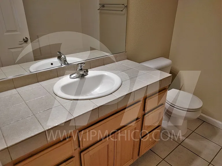 583 Morgan Drive — Photo 9