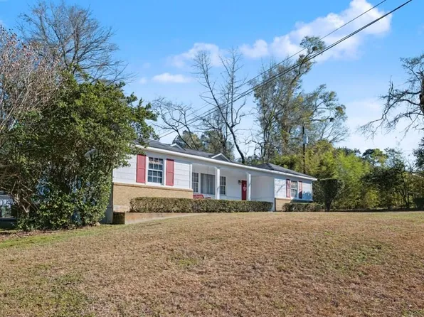 528 4th St, Jasper, TX 75951