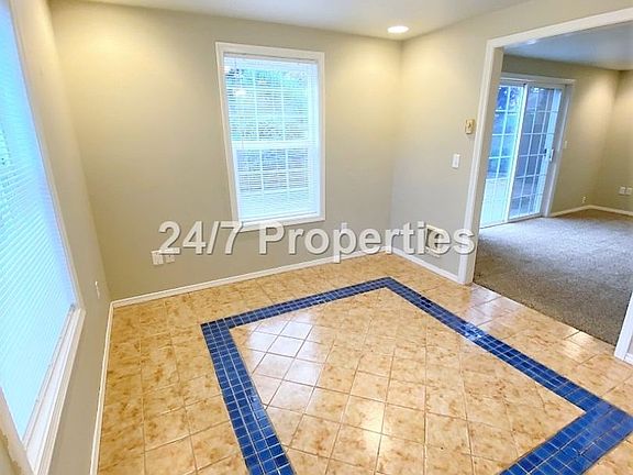 3rd image of 155 Walnut Dr S #155