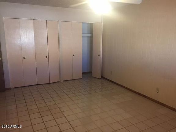 3rd image of 3002 W Danbury Dr