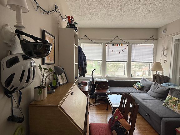 3rd image of 1824 Grand Ave #2