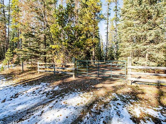 3rd image of 72004 Township Rd NW #35-2