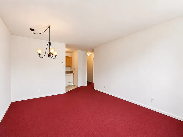 245 Anderson St #4C — Photo 3