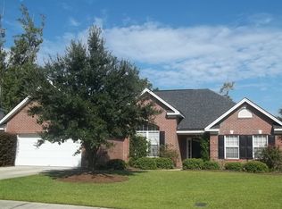 8 Sandy Pond Rd, Savannah, GA 31419