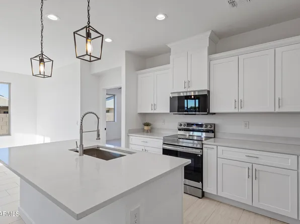 8582 W Troy Drive, Arizona City, AZ 85123