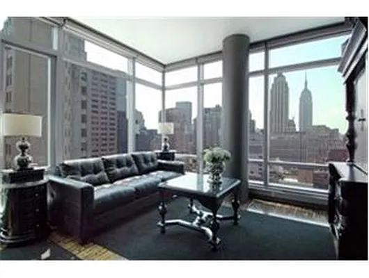 Rented by Douglas Elliman | media 29
