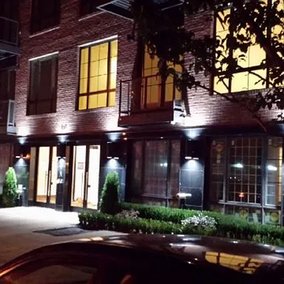 Rented by Nooklyn NYC LLC | media 28