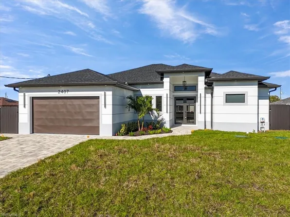 2407 Carvell AVE N, LEHIGH ACRES, FL 33971