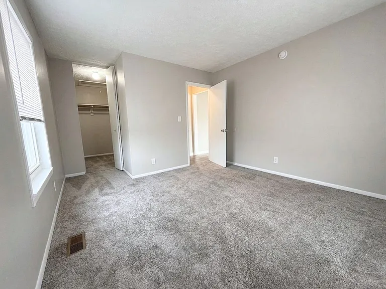 EastPointe — Photo 105