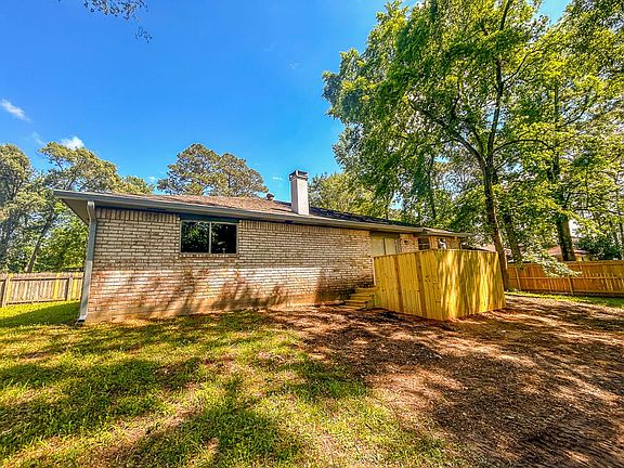 4th image of 3644 Violet Ln