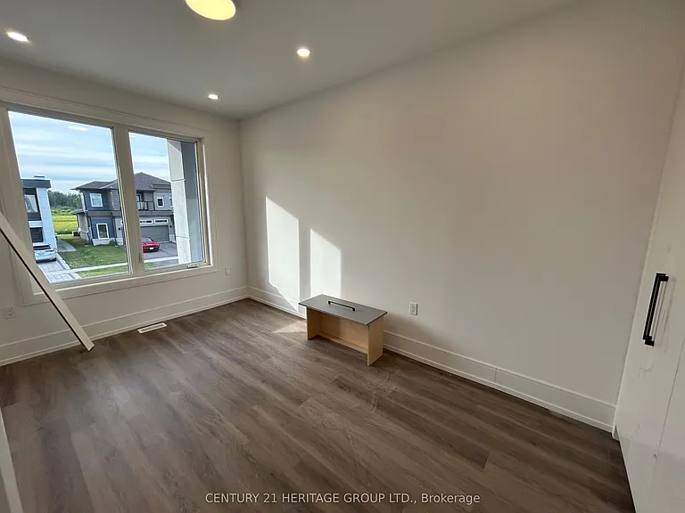 3716 Quayside Dr — Photo 23
