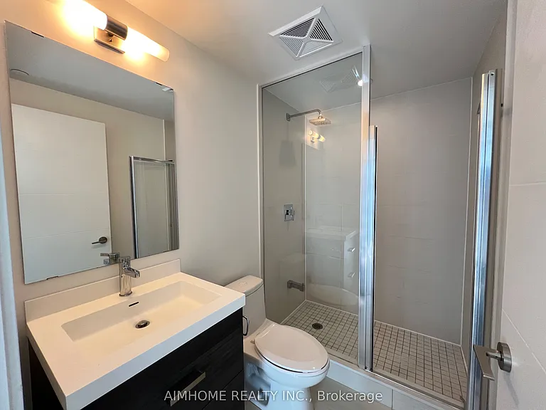 50 Wellesley St E #3210 — Photo 16