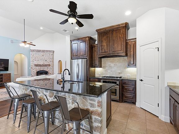 3rd image of 13850 James Ranch Ct