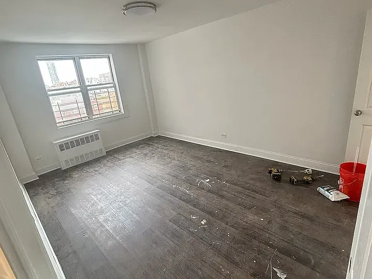 4750 Bedford Ave #3D — Photo 2