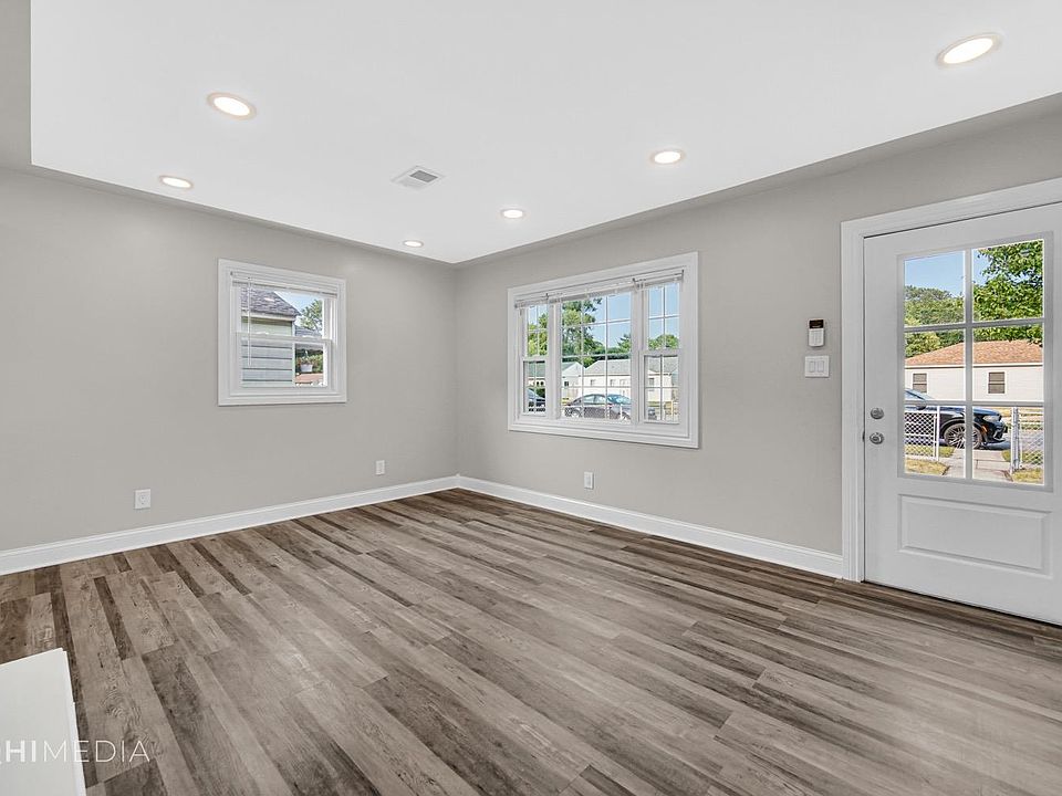 7610 Walnut Ave, Hammond, IN 46324 Zillow