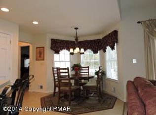 5051 Pine Ridge Rd S, East Stroudsburg, PA 18302