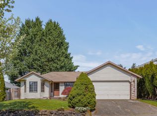 7331 SE Augusta Ct, Hillsboro, OR 97123