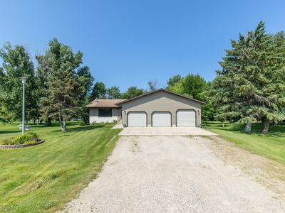 7303 Sunnyside St, Horace, ND, 58047