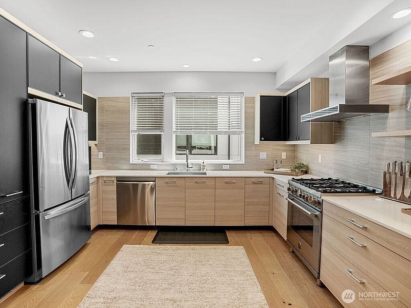 2nd image of 17338 Bothell Way NE #E