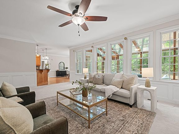 4th image of 5809 Stone Spring Rd