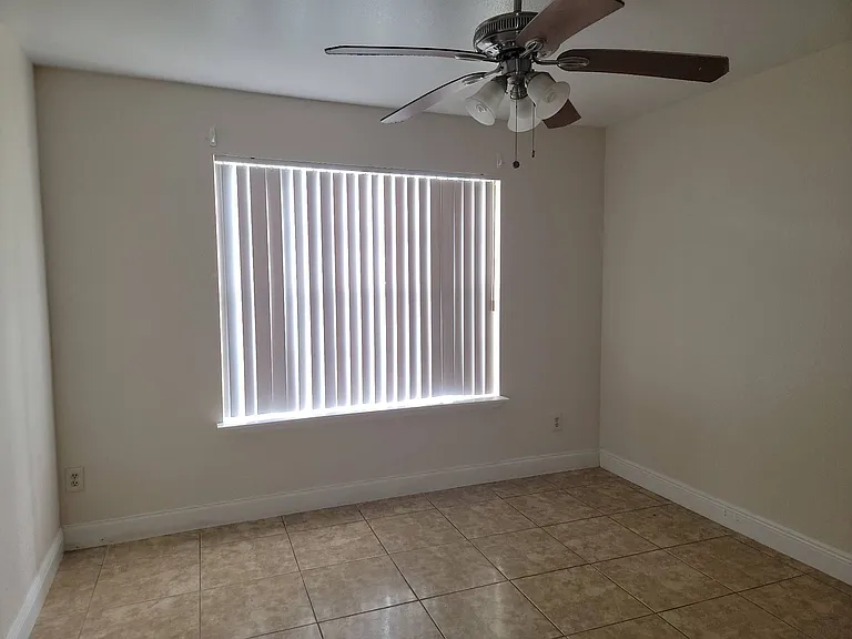 2550 N Alafaya Trl #2103 — Photo 5