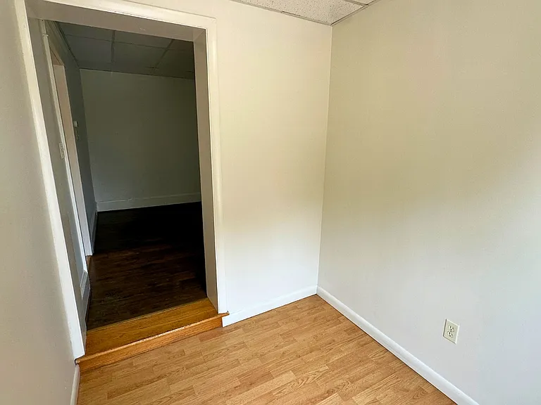 288 W Main St — Photo 22