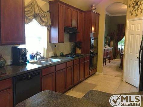4th image of 1649 Knoll Wood Ct