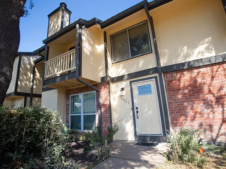 5821 Sunforest Dr — Photo 6