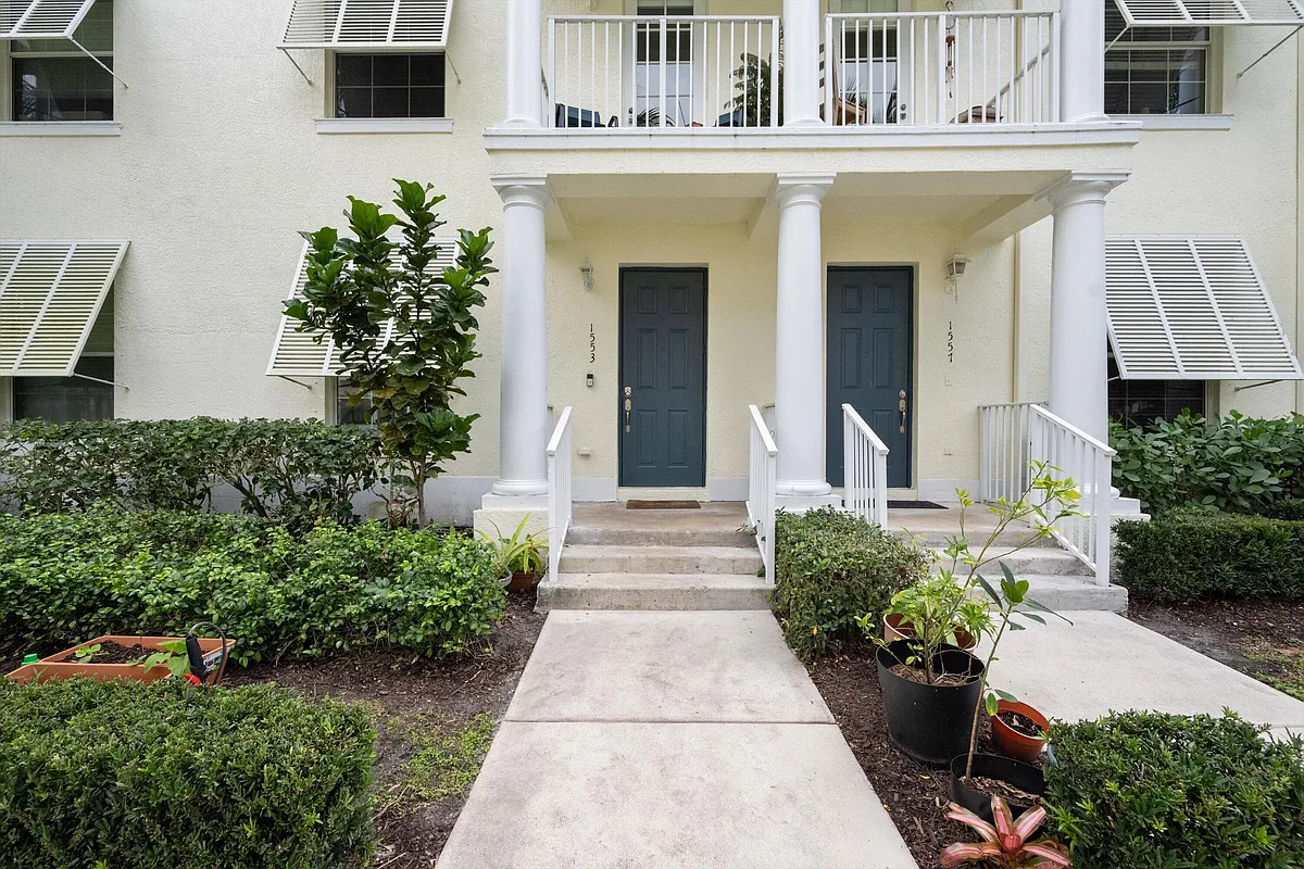 Photo 2 of 39 - 1553 Meads Bay Ln - Jupiter, FL Building Photo - 1553 Meads Bay Ln