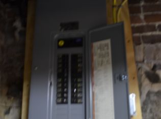 90 Alden St, Whitman, MA 02382