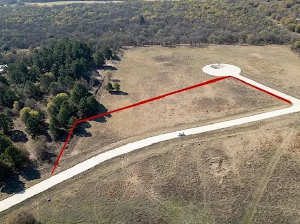 6001 Conifer Ct, Poolville, TX 76487