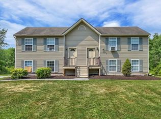 162 Quaker St, Wallkill, NY 12589